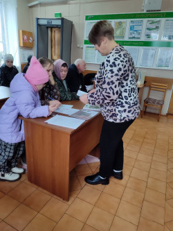 5193047543620172819_121